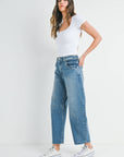 Med Wash Barrel Jean w/ Seams