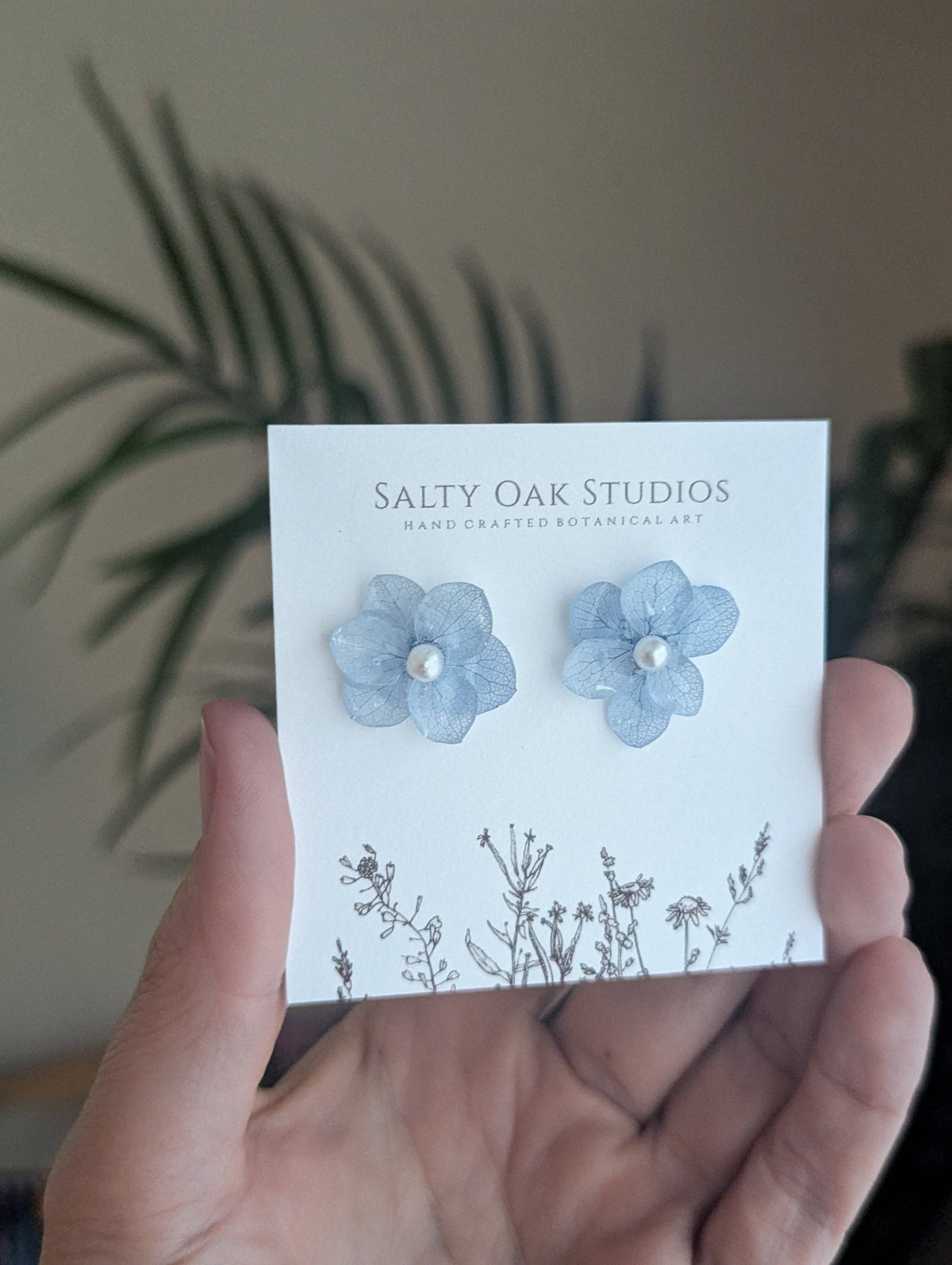 Hydrangea Stud Earrings - mixed color