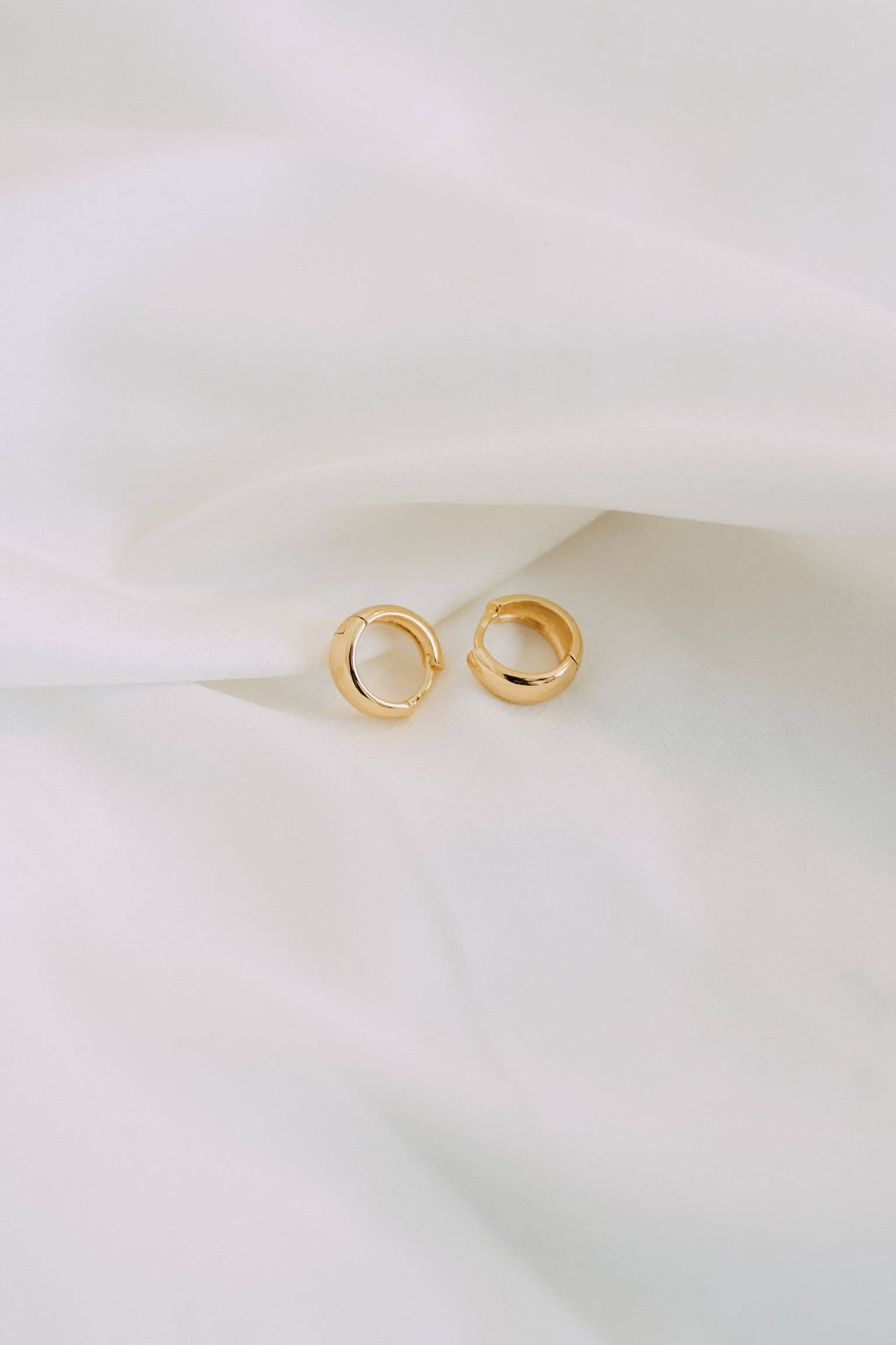 Rosie Hoops