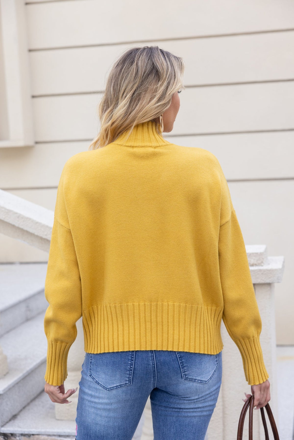 Tailored Texture Mockneck