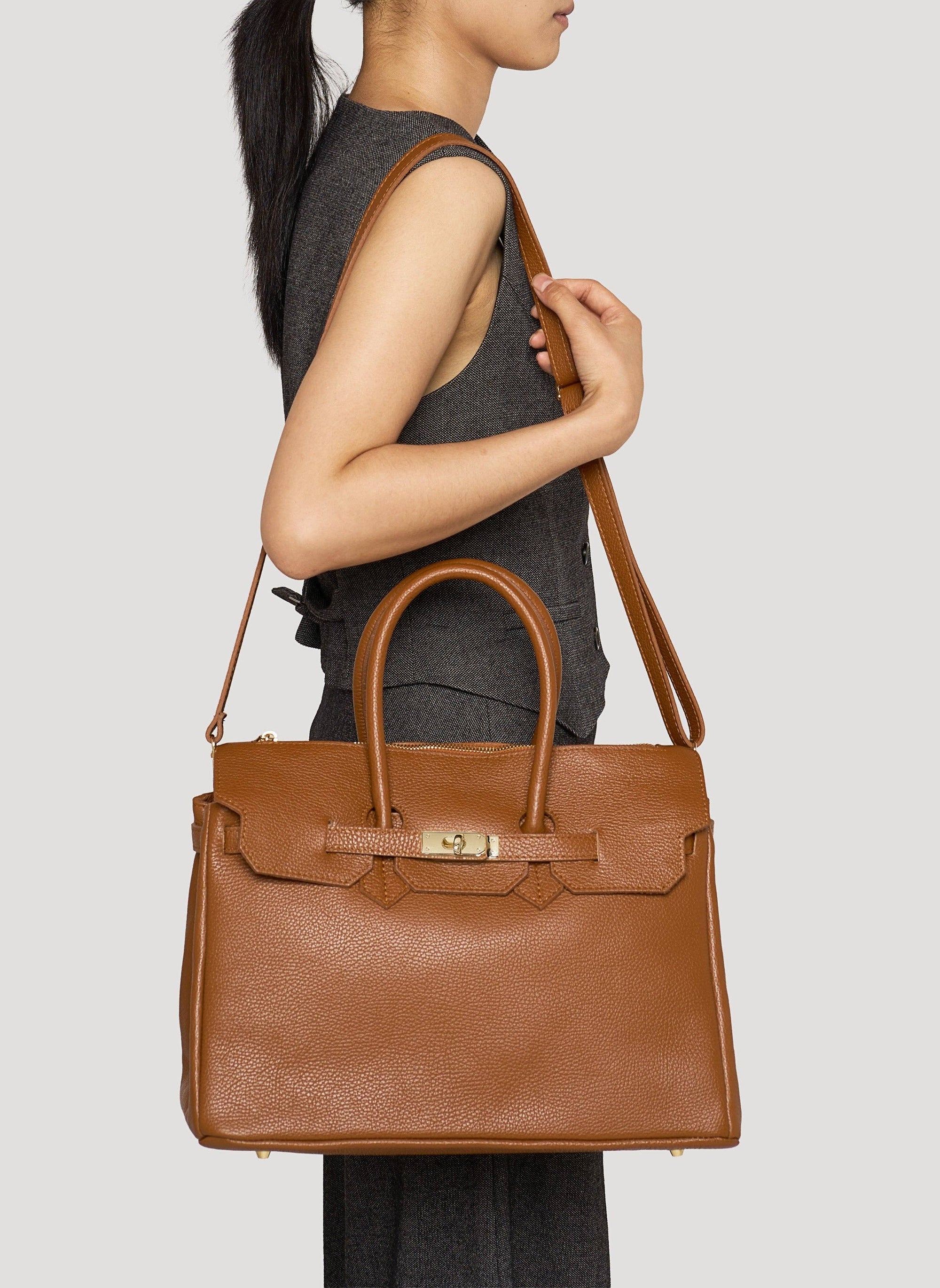 Elizabeth Bag in Tan Togo Leather
