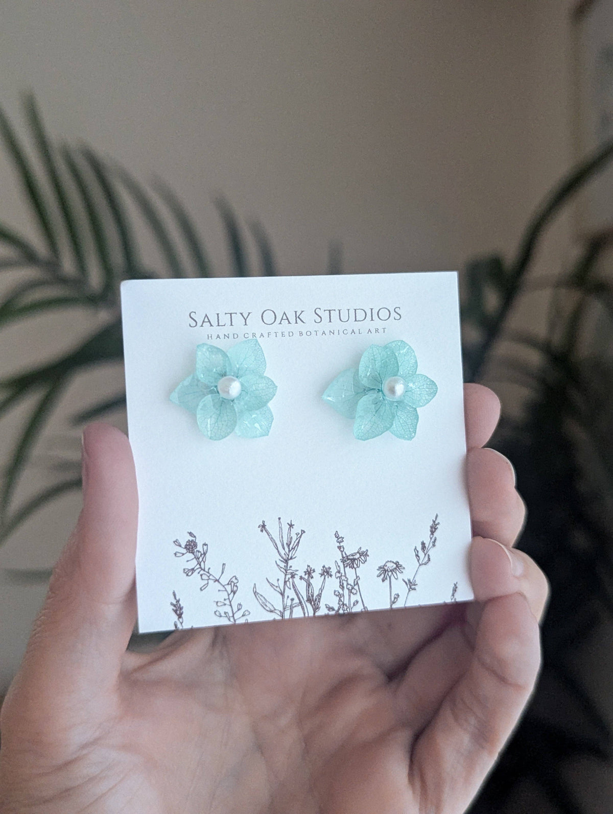 Hydrangea Stud Earrings - mixed color