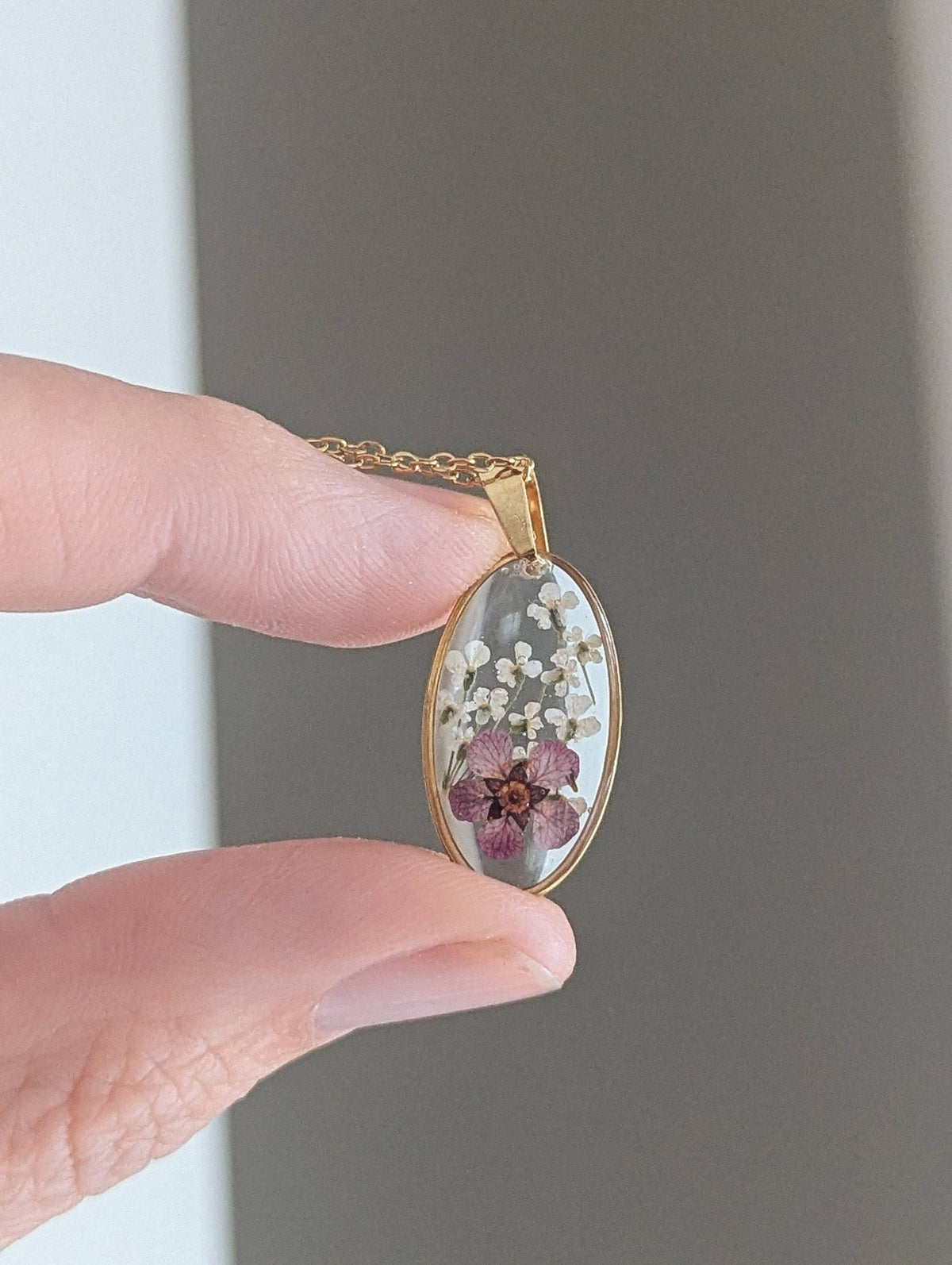 Oval Mauve Necklace