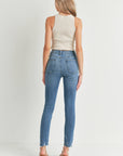 Hi Rise Slim Straight w/ Detail