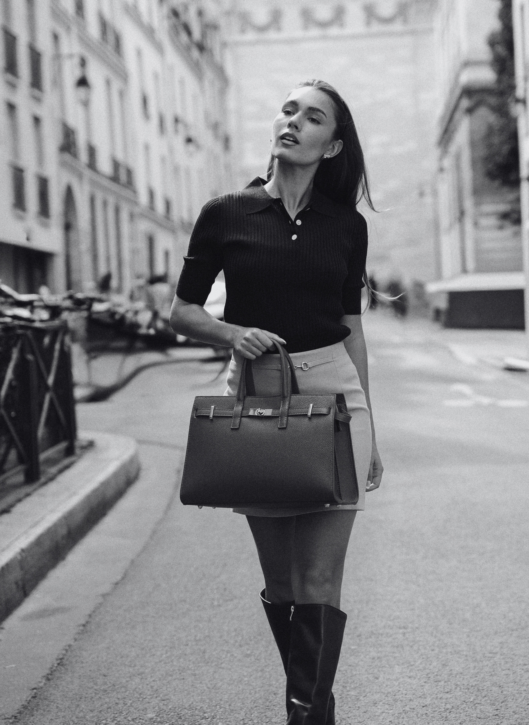 Sveva Bag in Black Togo Leather