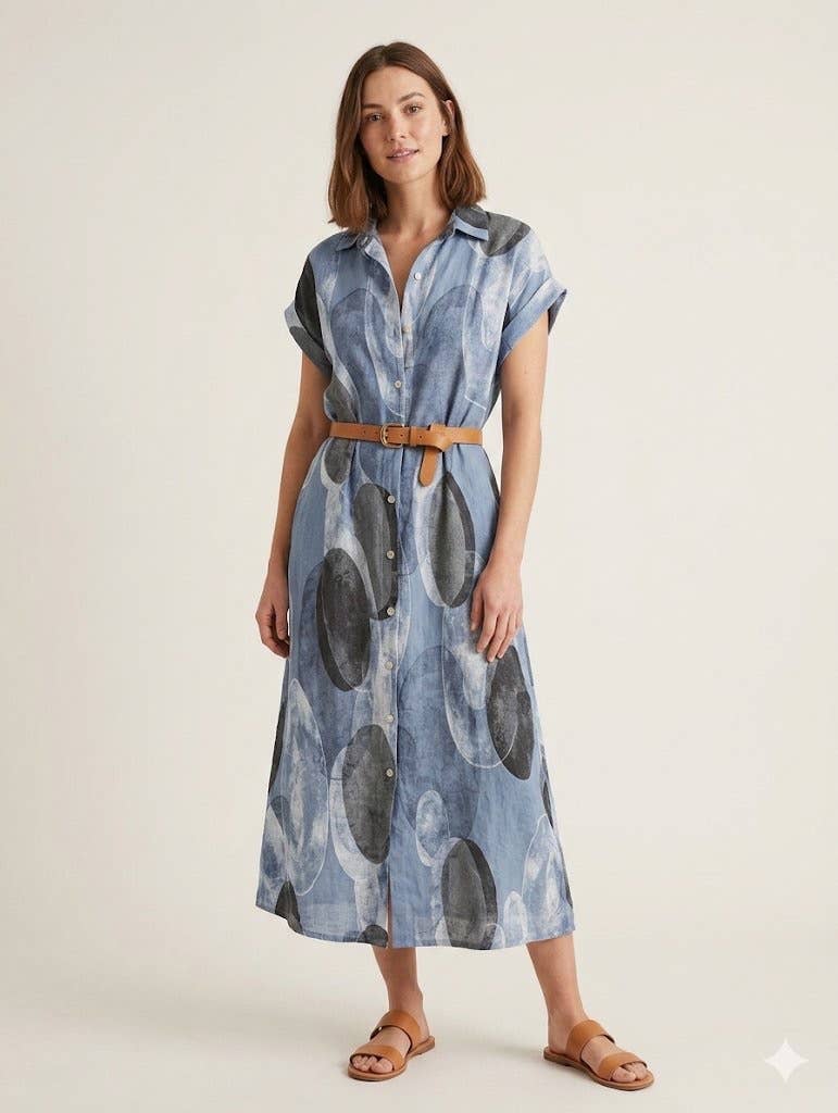 Elegant Italian maxi dress with belt