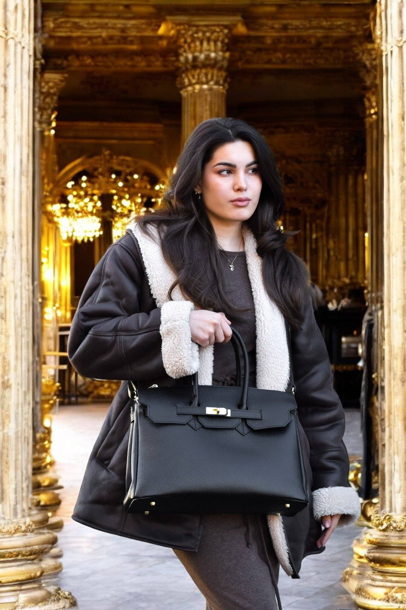 Elizabeth Bag in Black Togo Leather