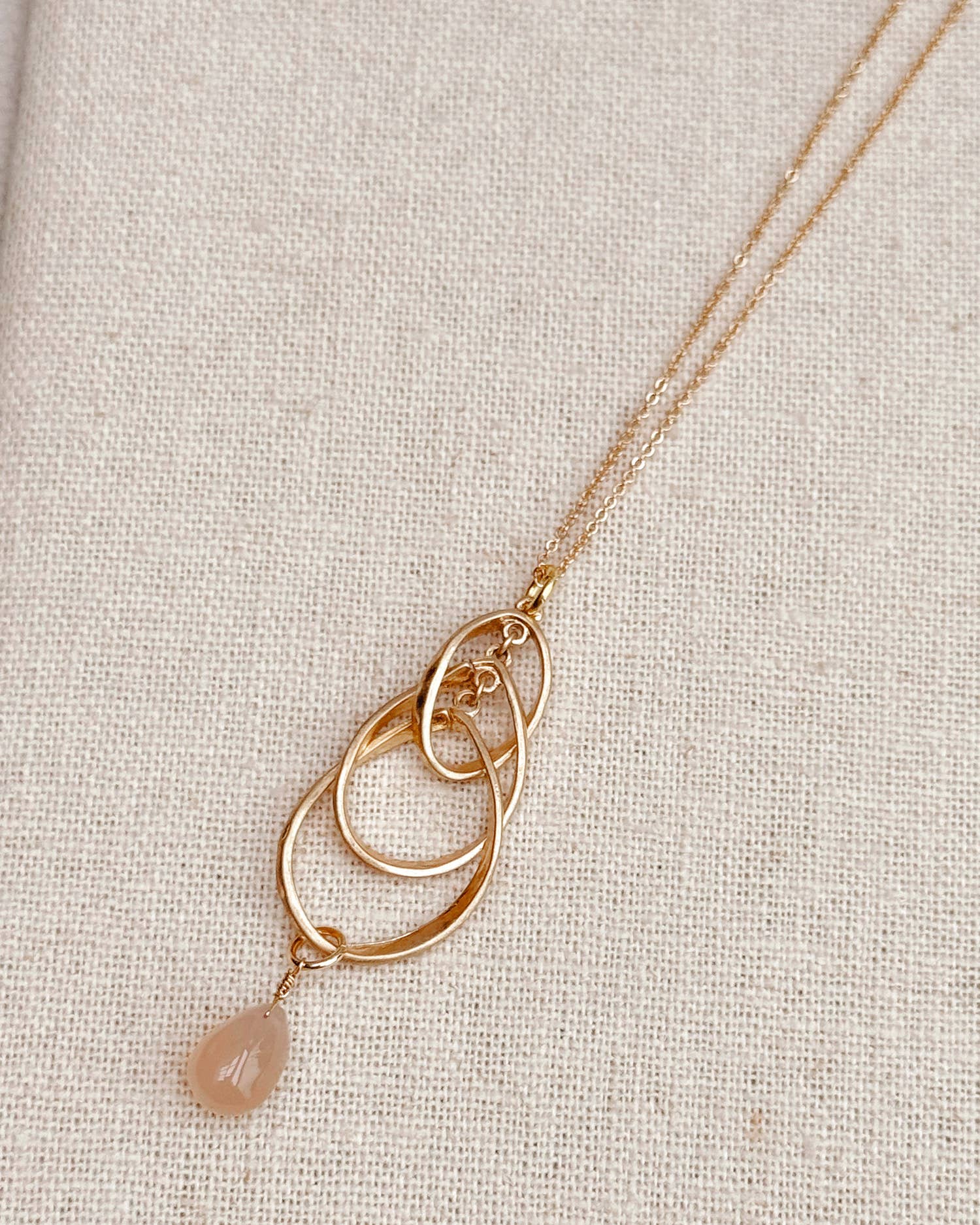 Pink Chalcedony Matte Gold Linked Ovals Necklace
