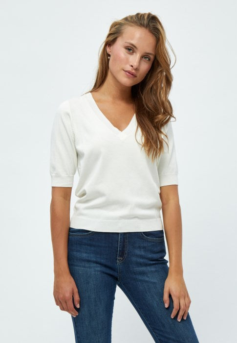Milla V-Neck Tee