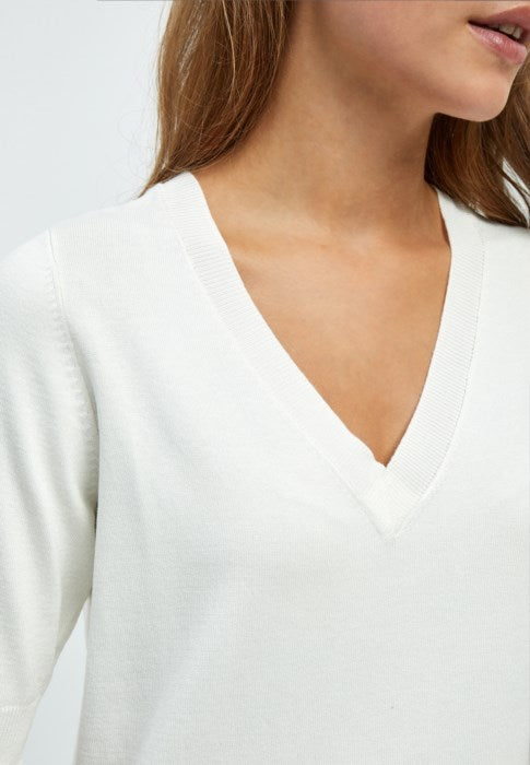 Milla V-Neck Tee