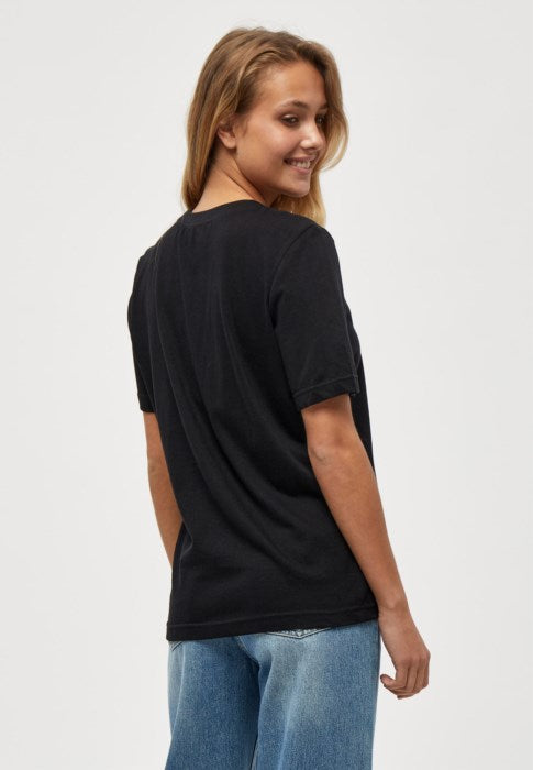 Cathy Tee