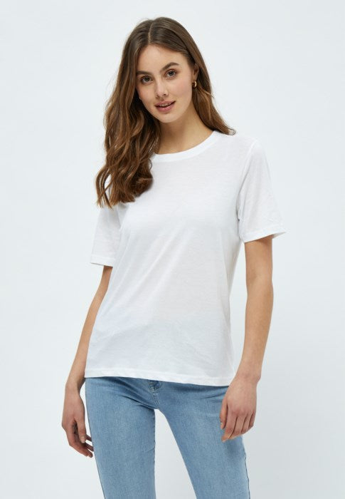 Cathy Tee