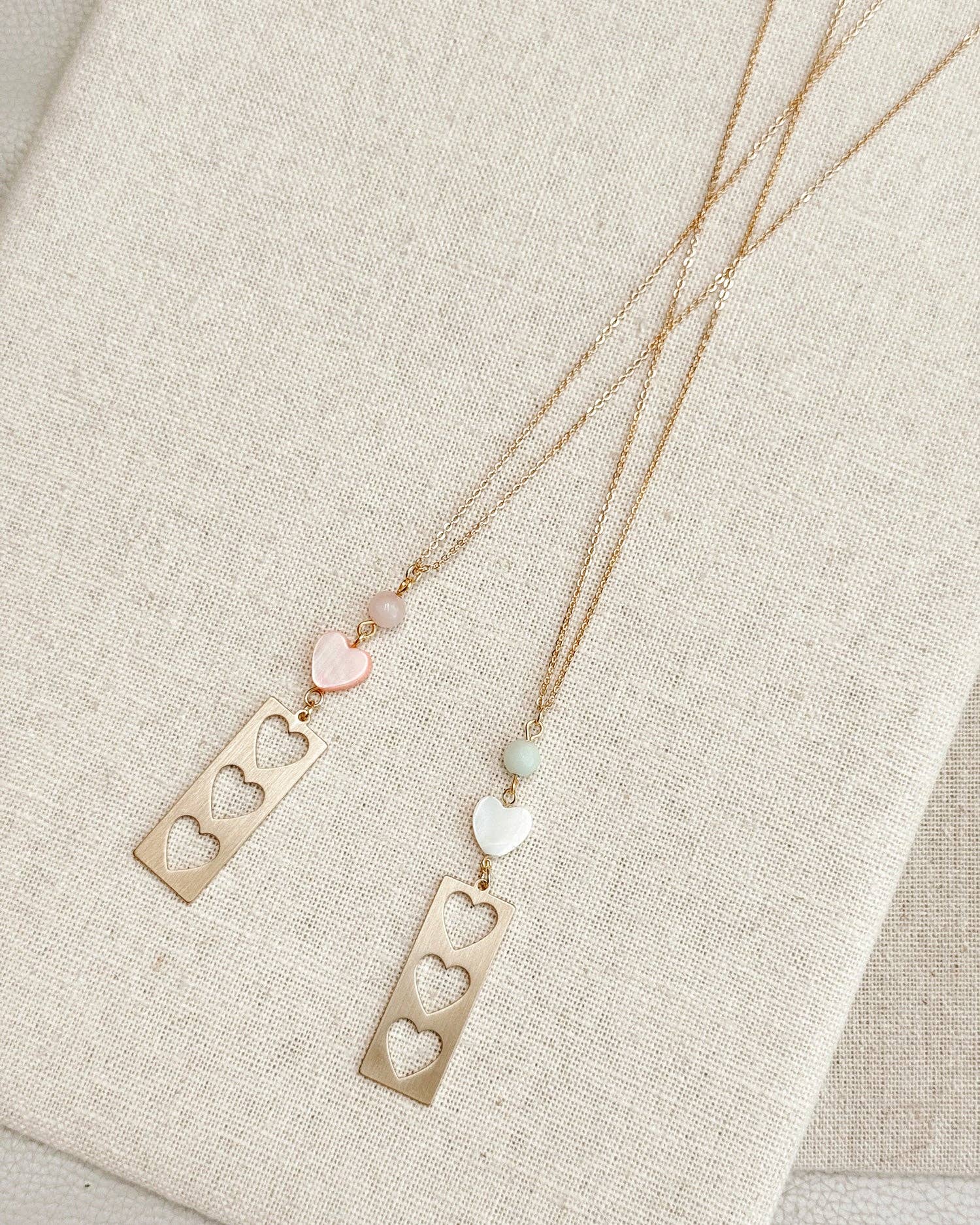 Stone with Shell &amp; Heart Bar Necklace