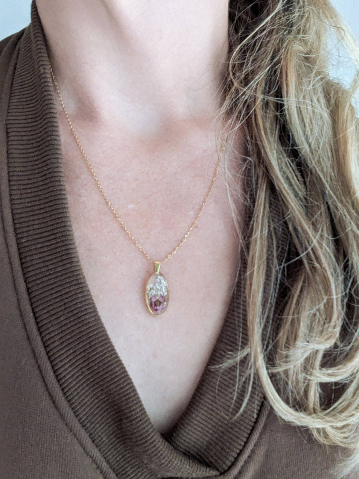 Oval Mauve Necklace