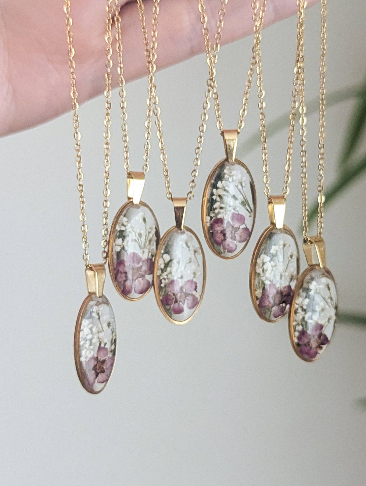 Oval Mauve Necklace