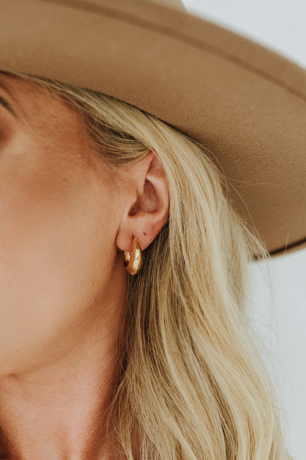 Studio Bold Teardrop Gold Hoop Earrings