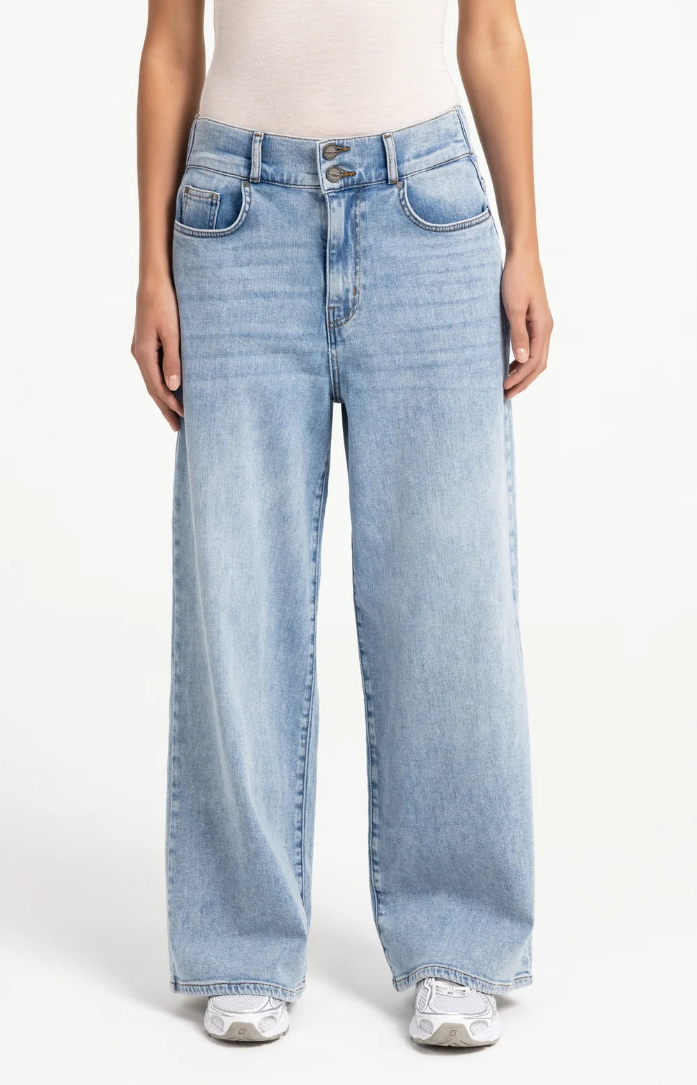 Yaya Denim jeans with wide legs and distinctive waistband (L32)